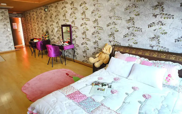 Yeosu Haeoreum Pension