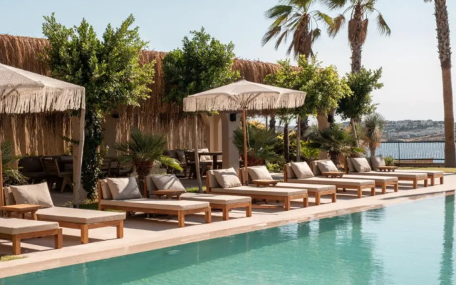 The Local House Ayasaranda