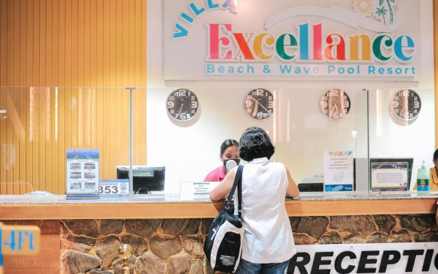 Villa Excellance Beach & Wavepool Resort