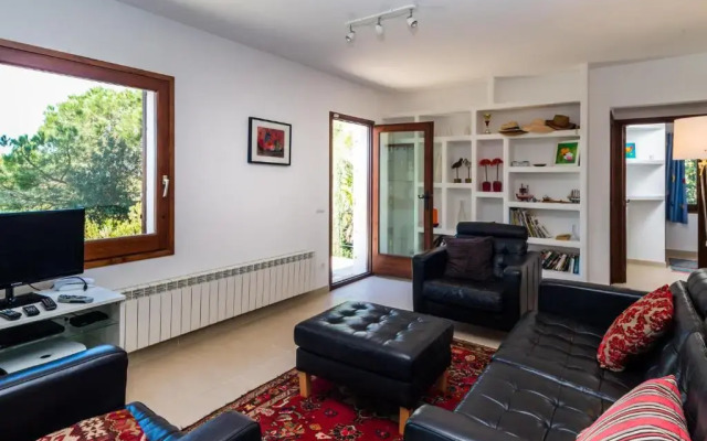 Ar-2 Calella De Palafrugell 8 Pax