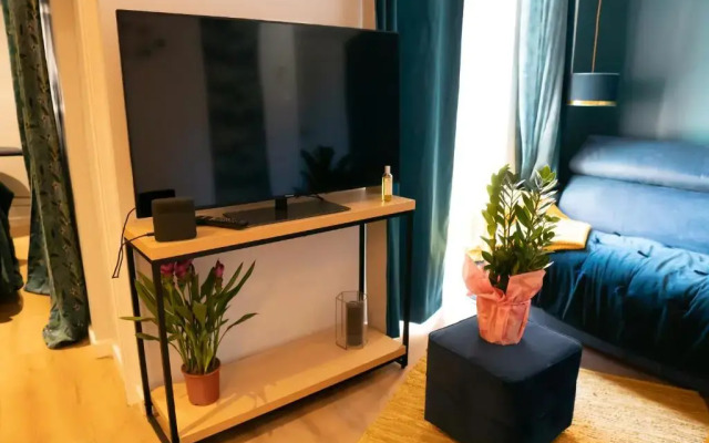 coeur de ville t2, terrasse, clim tt équipe, parking