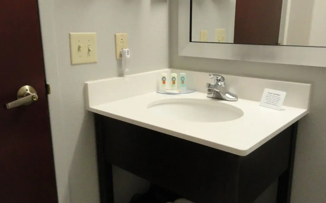 Quality Suites Pineville - Charlotte