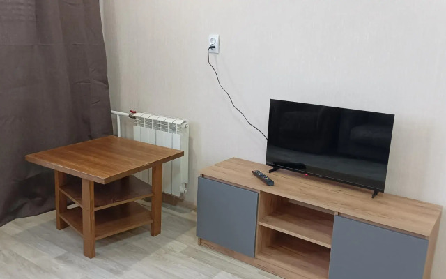 Apartments on Lunnaya street 14