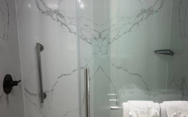 Country Inn & Suites by Radisson, Shelby, NC