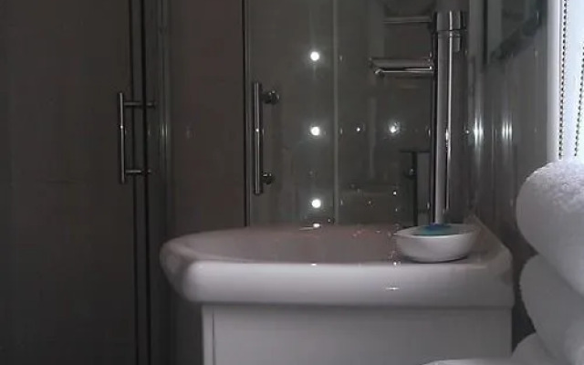 Douglashall Bed and Breakfast