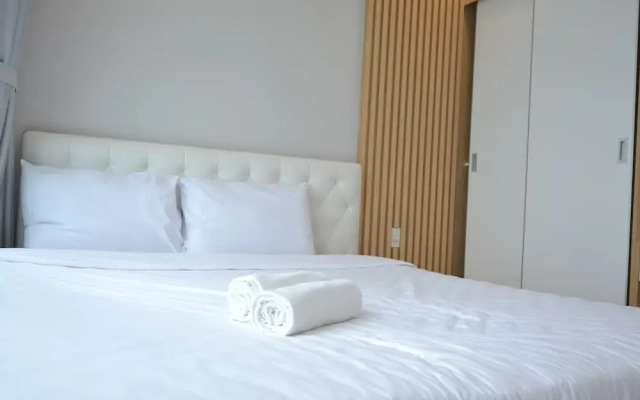 The Crystal Apartment