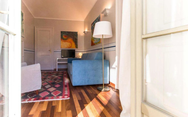 Golden Eagle Apartments B&B