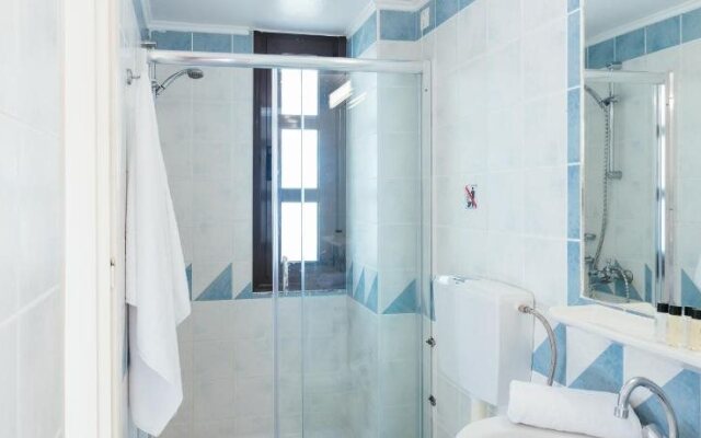 Paradise Hotel Apartments