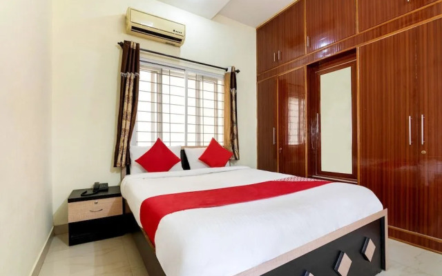 Sri Sai Suites By OYO Rooms