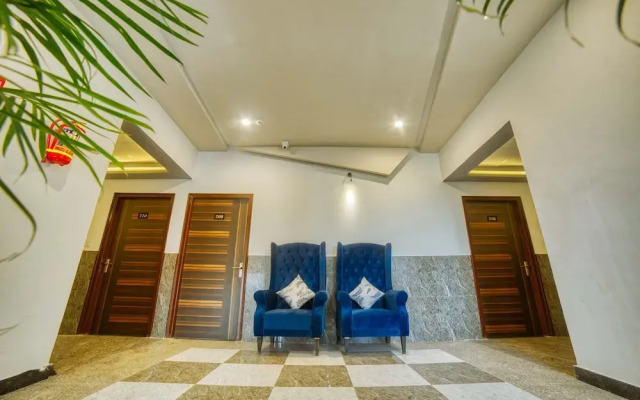 Hotel Paramount Udaipur