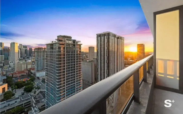 Miami Luxury Studio With City View