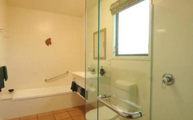 Coromandel Court Motel