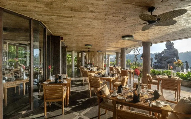 The Kayon Jungle Resort