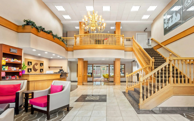 Comfort Suites Clackamas