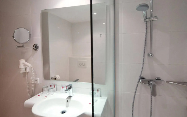 Hotel JS Yate
