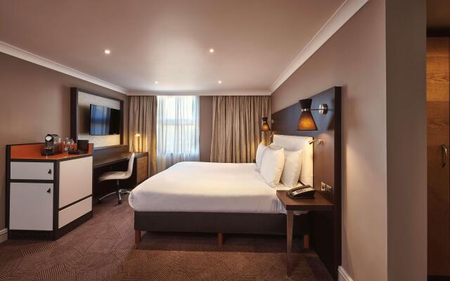 DoubleTree by Hilton London - Ealing Hotel