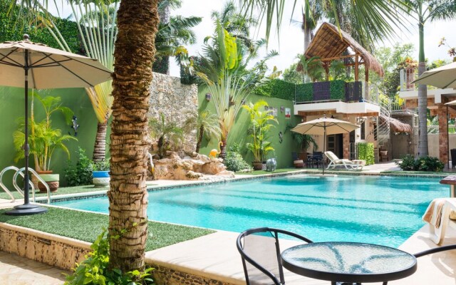 Alamos Inn con Jacuzzi y Piscina