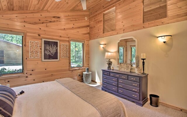 Spacious Cabin on Cross Lake: Treehouse & Sauna!