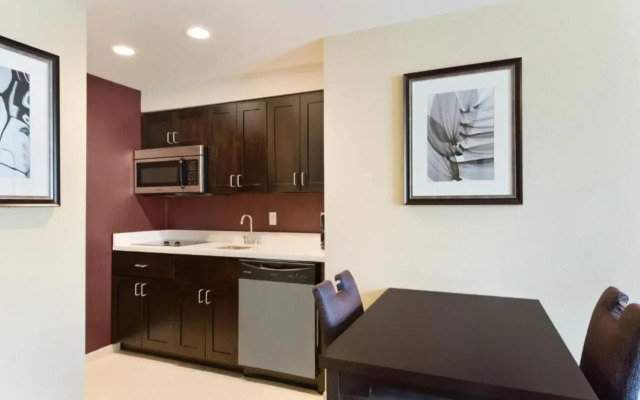 Hampton Inn & Suites San Bernardino