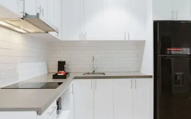 Lexington Apartments - Westlake