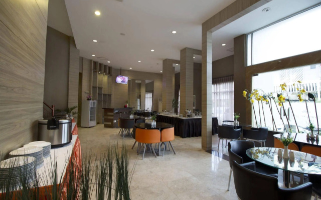 The Gloria Suites Jakarta