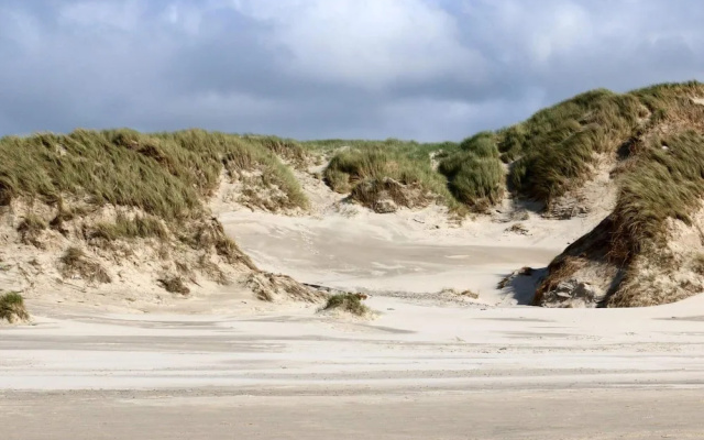Cozy Holiday Home in Henne near Sea