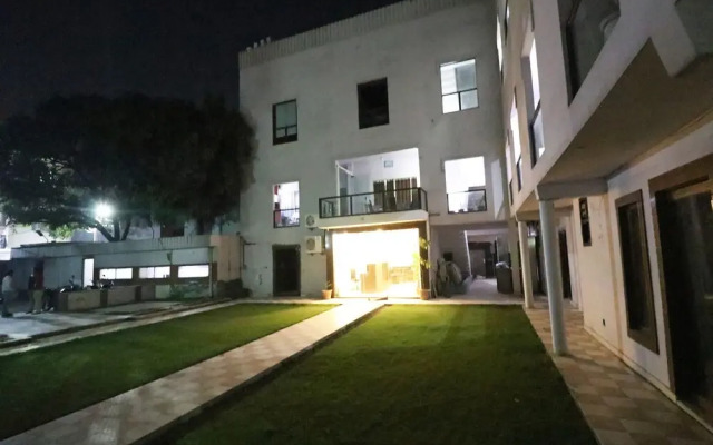 OYO 24410 Camellia Resort