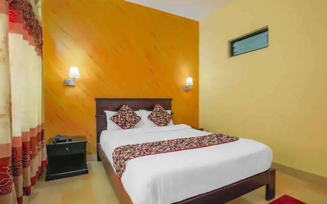 Oyo 403 Hotel Paradise Inn