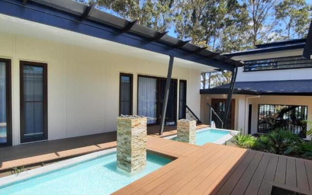 Luxury by the Basin