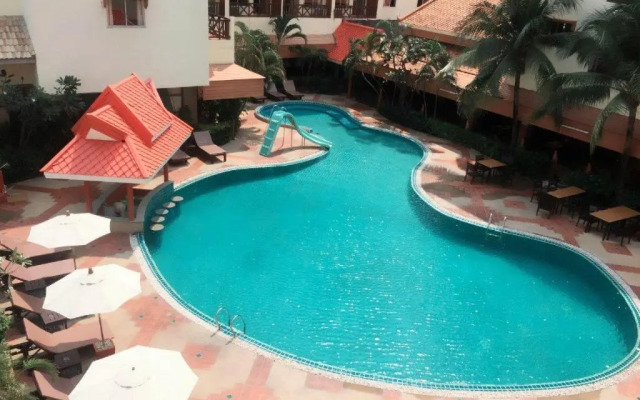 Phuphaya Resort Pattaya