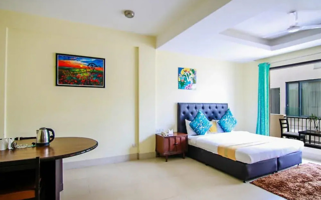 Hotel Mayarch Premium