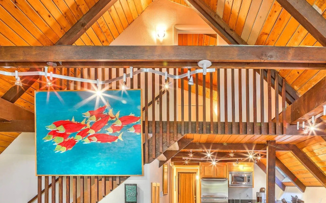 Four Stone Lodge Near Mt Rainier