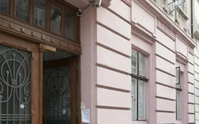 Shelter Hostel