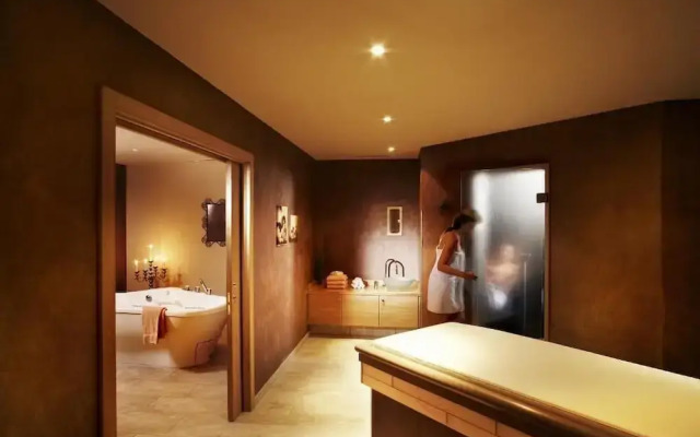 Waldhotel Doldenhorn