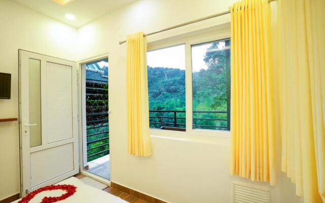 Misty Range Resorts