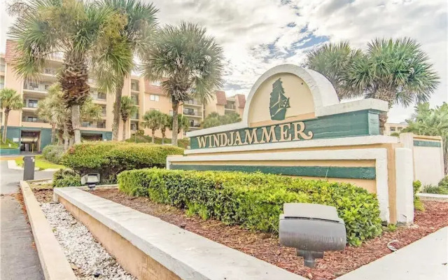 Windjammer 210 - Two Bedroom Condo