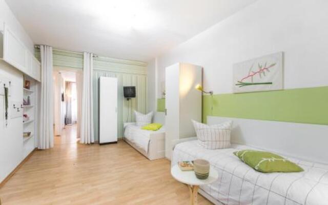 Schönes 2-Zimmer-Apartment in Kollwitzplatz-Nähe