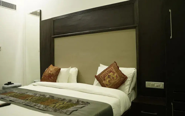 Hotel Anand Empire