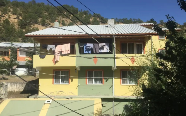 Pavlu Termal Otel