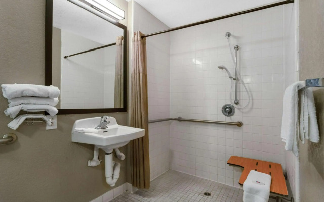 Motel 6 Merced, CA - North