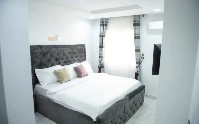 Luxury 3 Bedroom Apartment With Wifi