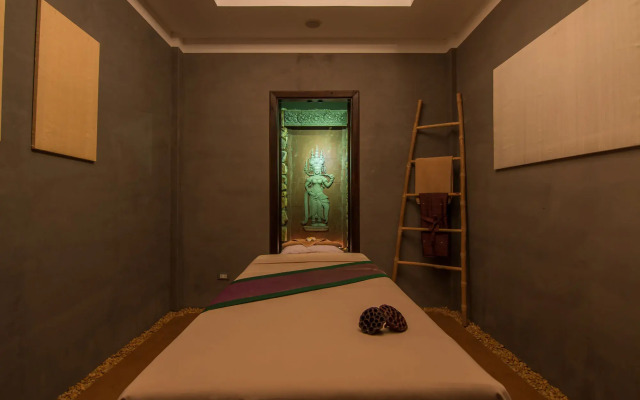 Angkor Palace Resort & Spa
