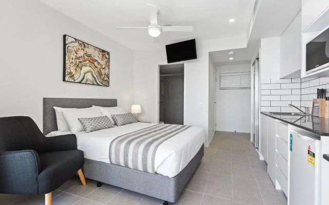 Property Vine - North Shore Kawana and Waterline