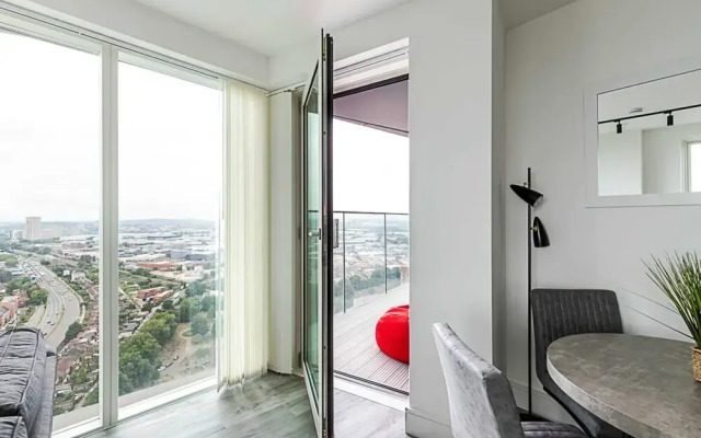 Two Bedroom Luxury Retreat At North Acton, London