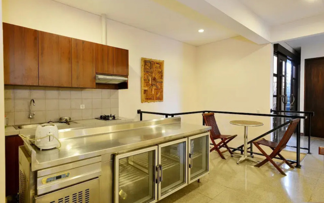 ZEN Rooms Terogong Near Pondok Indah