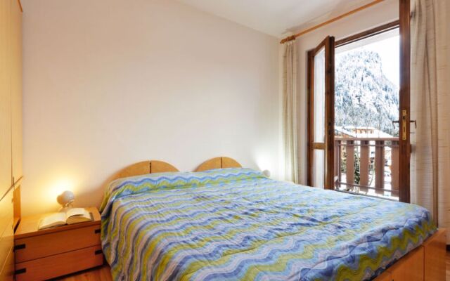 Apartment Al Parco Canazei 12423