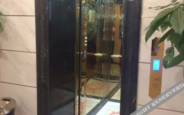 速8酒店(北京天通苑地铁总站店)