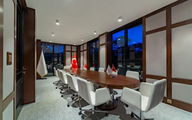 Marisstone Hotel Villa