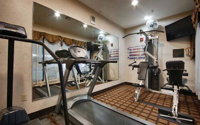 Best Western Inn & Suites Merrillville