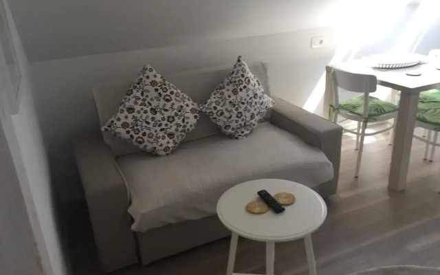 Kirhouse Apartment